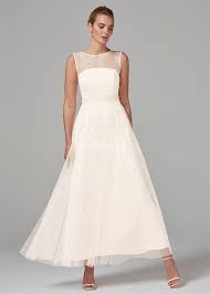 For savings up to $500. 22 Best Short Wedding Dresses Of 2021 Small Wedding Dress Ideas Hello