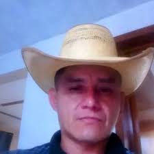 Que noticia triste de saber el fallecimiento, del buen Gualberto Zenteno ,  un muchacho trabajador , que justamente el 31 de octubre , estuvo en mi  casa trabajando , quedó pendiente un