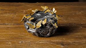 L'Ecole Paris Jewelry School, With Van Cleef & Arpels, Offers Classes,  Exhibitions in New York