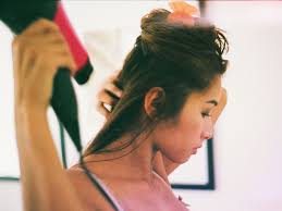 If you're a natural who still likes to wear straight styles, then blowouts may be a styling choice that is near and dear to your heart. How To Give Yourself Blowout At Home Expert Tips Allure