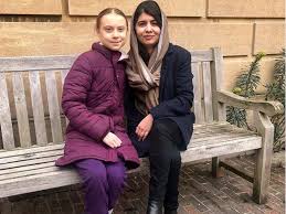 Malala embodies the power of education to build peace. Greta Thunberg Trifft Friedensnobelpreistragerin Malala Yousafzai Watson