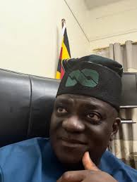 ClassPee Della Russel please tell your man that his surname is wrongly  spelt