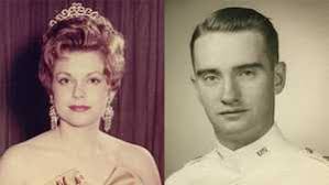 Watch Two Days in October