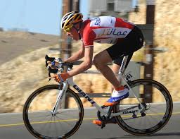 A few years ago, he emigrated. Robert Gesink Extends His Tour Of Oman Lead With Time Trial Win Velonews Com