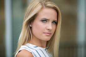 Anna Kate :: Rock Bridge SR'19 — SilverBox Photographers