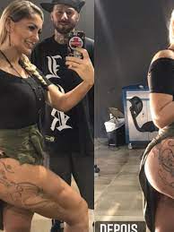 Andressa Urach retoca tatuagem e afronta: Pecado é julgar