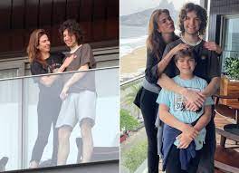 She was previously married to marcelo de carvalho. Ytdazgn6rlukfm
