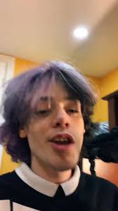 I’m gonna show a lot of my fav songs I have out for my new followers(: day  1