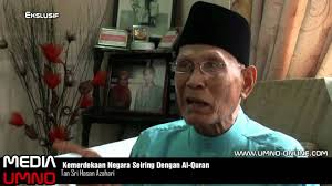 Datuk hassan azhari, the religious teacher who hosted rtms popular muqaddam show in the 1970s, and his three celebrity sons. Air Mata Membasahi Pipi Ketika Laungkan Azan Pada Hari Merdeka Hasan Azhari Youtube