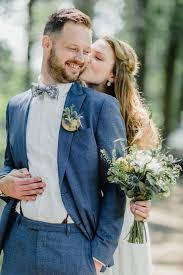 Anstecker Hochzeit Wie Tragt Man Sie In 2020
