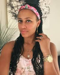 Jessica Manzer's Instagram, Twitter & Facebook