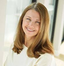 Nancy Gill's Instagram, Twitter & Facebook