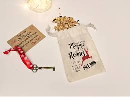 Cle Magique Pour Le Pere Noel Et Sachet Pour Les Rennes Inclus Dans Le Pack Magie De Noel La Magie De Noel Arbres De Noel De Papier Noel