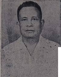 Bicol Governors Get Pres. Marcos Book L P