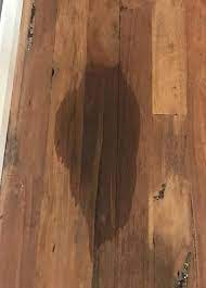 How to remove oil based stain from wood? Mum Uses Washing Up Liquid And A Hairdryer To Remove Oil Stain From Her Wooden Floorboards In Minutes