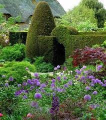 The Gardens At Hidcote Flickr Condivisione Di Foto Beautiful Gardens Manor Garden Cottage Garden