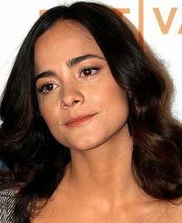 Её мать — актриса ана мария брага. Alice Braga Omdb