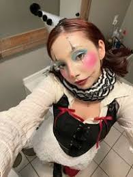 Sarah Dutra (sarahdutra)