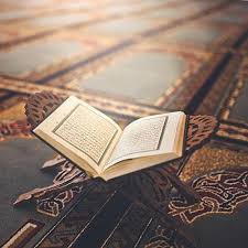 Kabilah saba' di yaman memilki tempat tinggal yang membuktikan kuasa kami, yaitu dua kebun di kanan dan kiri. Surat Saba By Qari Youssouf