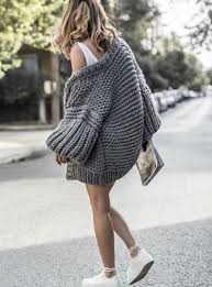 Manchon De Ballon Tricote A La Main Surdimensionne Chunky Etsy In 2020 Knit Fashion Chunky Knits Sweater Chunky Cardigan