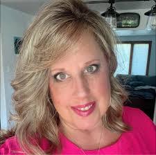 Ashley Gessler's Instagram, Twitter & Facebook