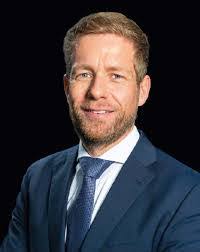 Eric Hampel's Instagram, Twitter & Facebook