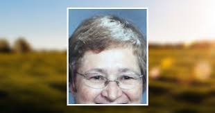 Luann Walker's Instagram, Twitter & Facebook