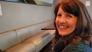 Christine Collins's Instagram, Twitter & Facebook