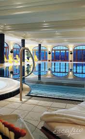 Pool Im Sheraton Fuschlsee Hotel Jagdhof Hof Bei Salzburg Osterreich Hallenbader Hotel Hof