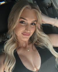 CHLOE RUSSO (@chloe_russo) • Instagram photos and videos