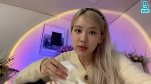 In this song, rosé… read more. Blackpink S Rose Hints At Plans To Launch Her Own Youtube Channel Soompi