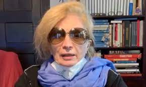 Le sue condizioni di salute, in un primo momento buone, si sono aggravate e il trasferimento in nosocomio si è reso necessario. Covid19 Iva Zanicchi Positiva La Sera Entro In Crisi