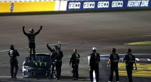 In fact, since 2013 nascar has banned all digital radio usage by teams during races (source). Kurt Busch Hits Jackpot With First Career Win At Hometown Las Vegas Motor Speedway Jayski S Nascar Silly Season Site