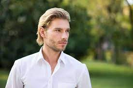 However, with a little creativity and some color combinations you can also get this color and make it look similar to the natural light blond hair color. Top 10 Long Blonde Hairstyles For Men Hairstylecamp