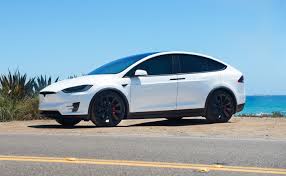 Insane Tesla Model X P100d Moshnye Avtomobili Avtomobili