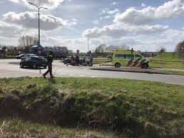 Er zijn 50 ongelukken gevonden voor ongeluk op de n34. Zo 34 Ongeluk Tussen Auto En Scootmobiel Op Afrit N34 Bij Coevorden