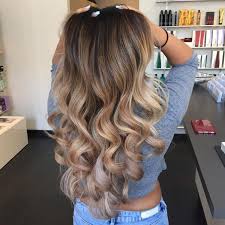 These Hair Color Ideas For Brunettes Caramel Will Look Good On Anyone With Long Locks Balayage Hair Hair Color Balayage Hair Color Ideas For Brunettes Balayage