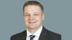 Homemaker employee Wendy Barensfeld contributes a total of $2,700 to  Republican Party candidate George J. Kelly Jr.