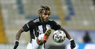 Beşiktaş'ta geçen sezon şampiyonlukta büyük paya sahip olan oyuncularından birisi olan valentin rosier için transfer görüşmeleri tüm hızıyla. Valentin Rosier Icin Celtic Devrede Son Dakika Besiktas Haberleri Fotomac