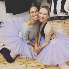 Entdecke rezepte, einrichtungsideen, stilinterpretationen und andere ideen zum ausprobieren. My Beauty Uniform Isabella Boylston A Cup Of Jo