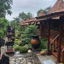 Bahagia tinggal sendirian di hutan semua kegiatan di kerjakan dengan iklas hidup di hutan eps 88. Rumah Hutan Wald In Batang Kali