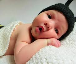 Lou : Signification, origine, personnalité et popularité du prénom bébé