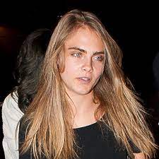 Es beschreibt schon auch meine stimmung, moods. Cara Delevingne Findet Jungs Doof Intouch