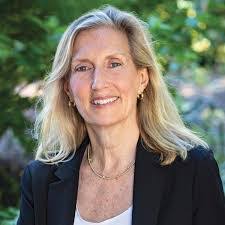 Lydia Cartwright's Instagram, Twitter & Facebook