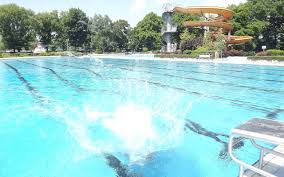 Einlassschluss ist 1 stunde vor betriebsende, die nutzungszeit endet 15 minuten vor betriebsende. Ostern Geht Es Ins Freibad Radio Erft