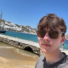 Gabriel Rosenberg (@DaReal_Gabe)