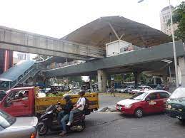 Chow kit monorail station is a malaysian elevated monorail train station that serves as a part of the kuala lumpur monorail (kl monorail), located in kuala lumpur and opened alongside the rest of the train service on august 31, 2003. Chow Kit Road Hidup Suatu Pendakian