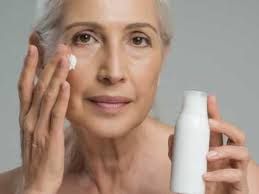 Swimmer punched shark in gills to get away