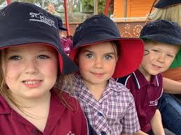 Rosella Turner's Instagram, Twitter & Facebook