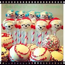 Christmas is one festival which is celebrated globally without any caste or race distinction & only shares joy & peace in the world. 30 Christmas Cake Pops Collection Pint Sized Baker